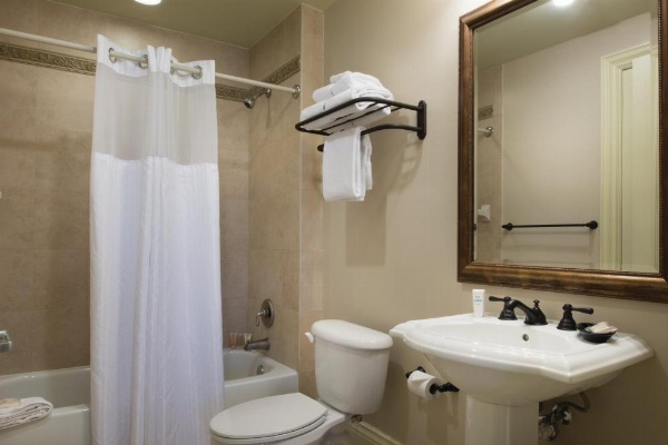 Wyndham La Cascada Hotel image 11